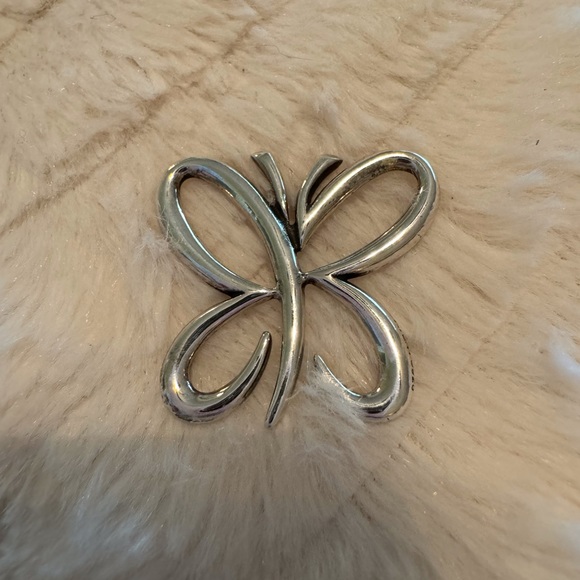 James Avery Retired Floating Butterfly pendant - Picture 1 of 7